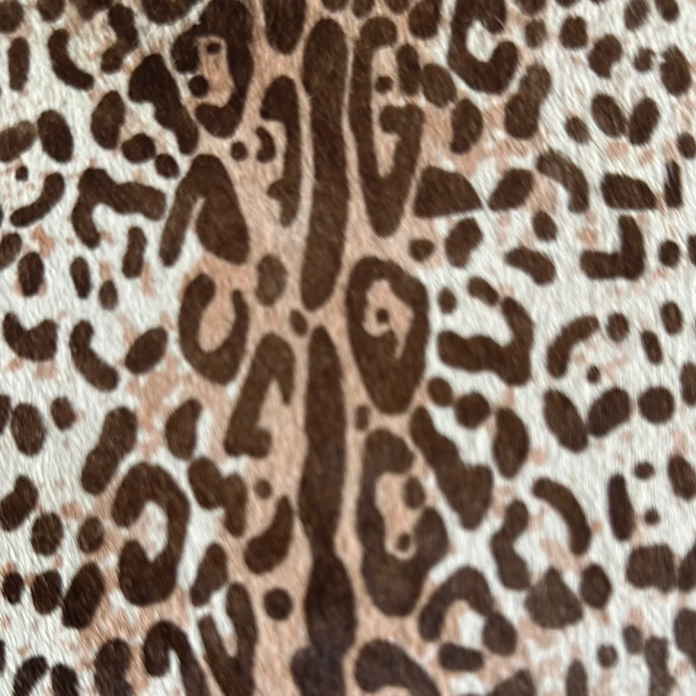 NWT WHBM Animal Print Clutch, Removable Chain - Picture 7 of 11